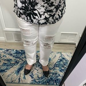 distressed white jean